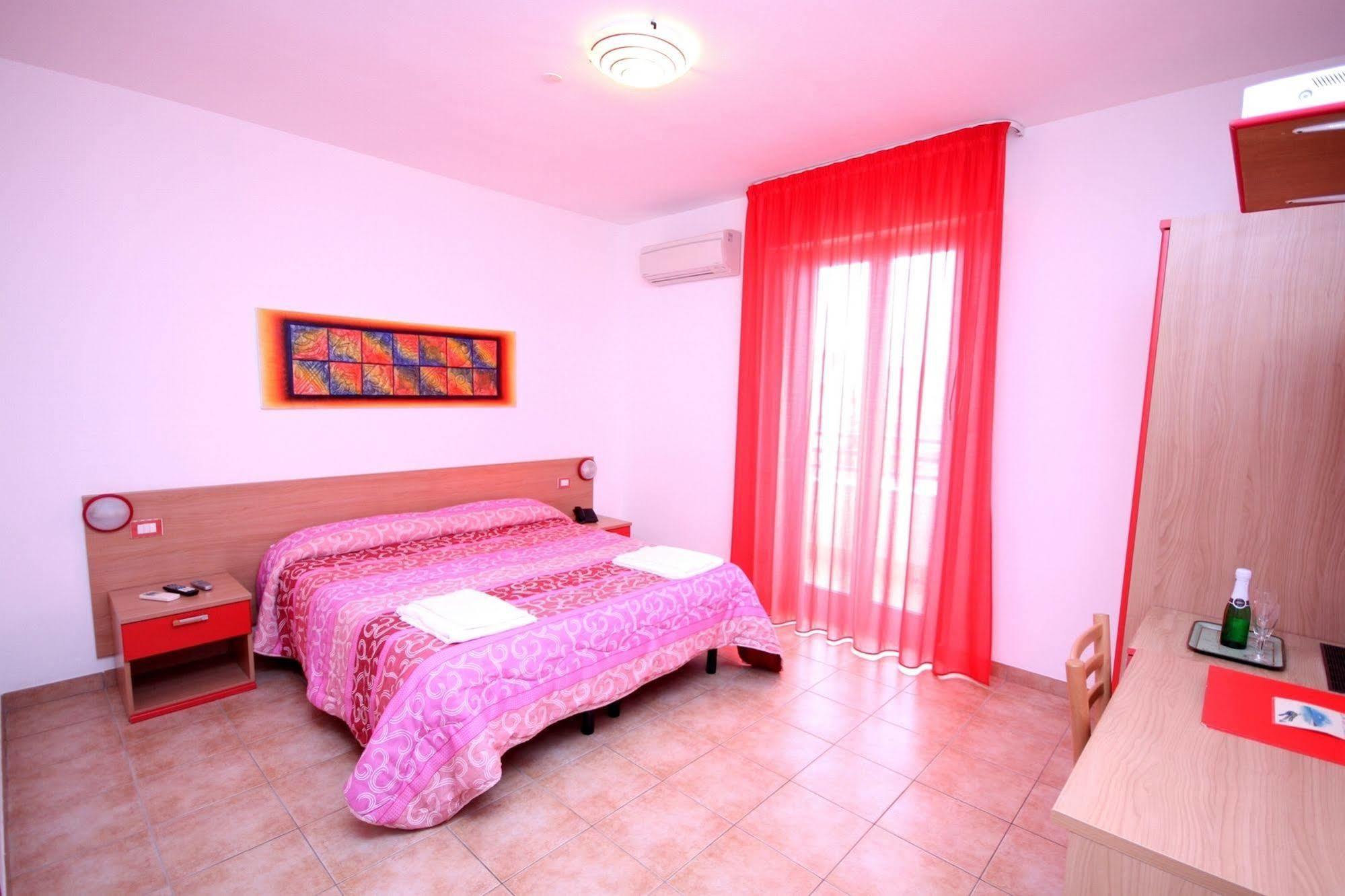 Hotel Alguer المظهر الخارجي الصورة